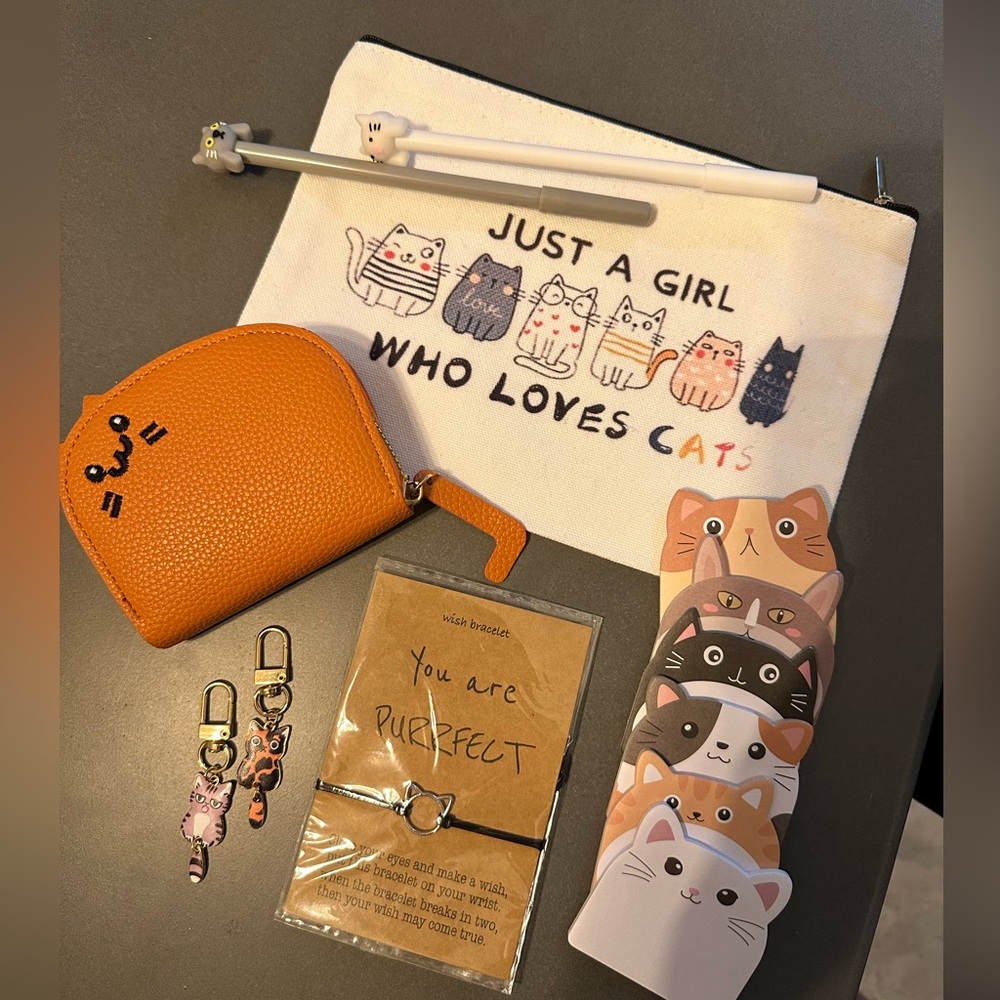 Cat lover gift set! Purrrfect for anyone who loves cats.
